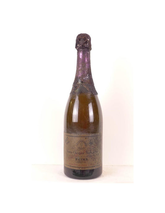 1945 - champagne - veuve clicquot ponsardin brut (coiffe abîmée) - pétillant - champagne - Just Wines 