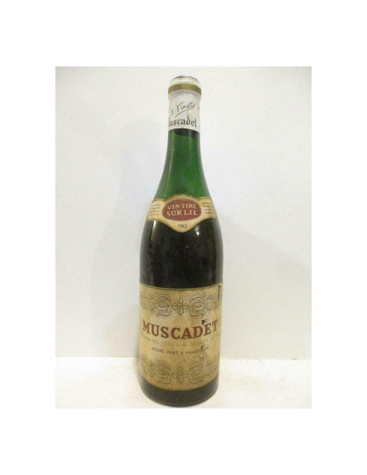 1962 - muscadet - andré vinet (b4) - blanc - loire - nantais - Just Wines 