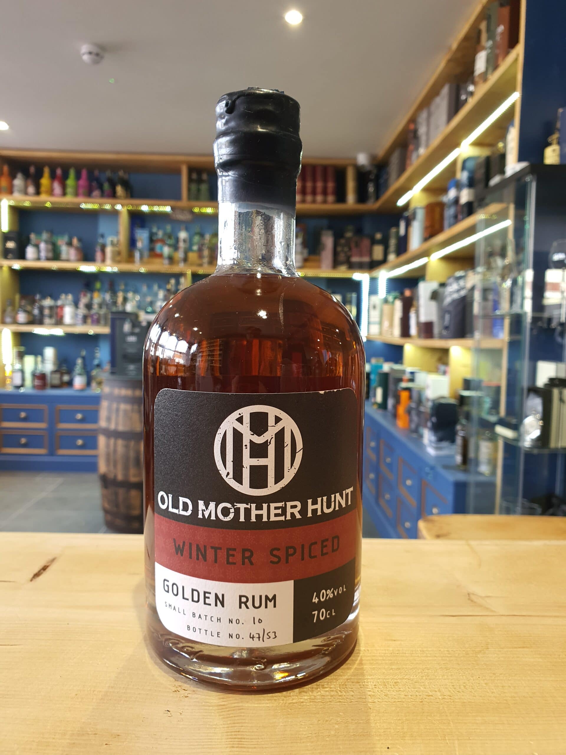 Old Mother Hunt Winter Spiced Golden Rum 70cl 40% - Just Wines