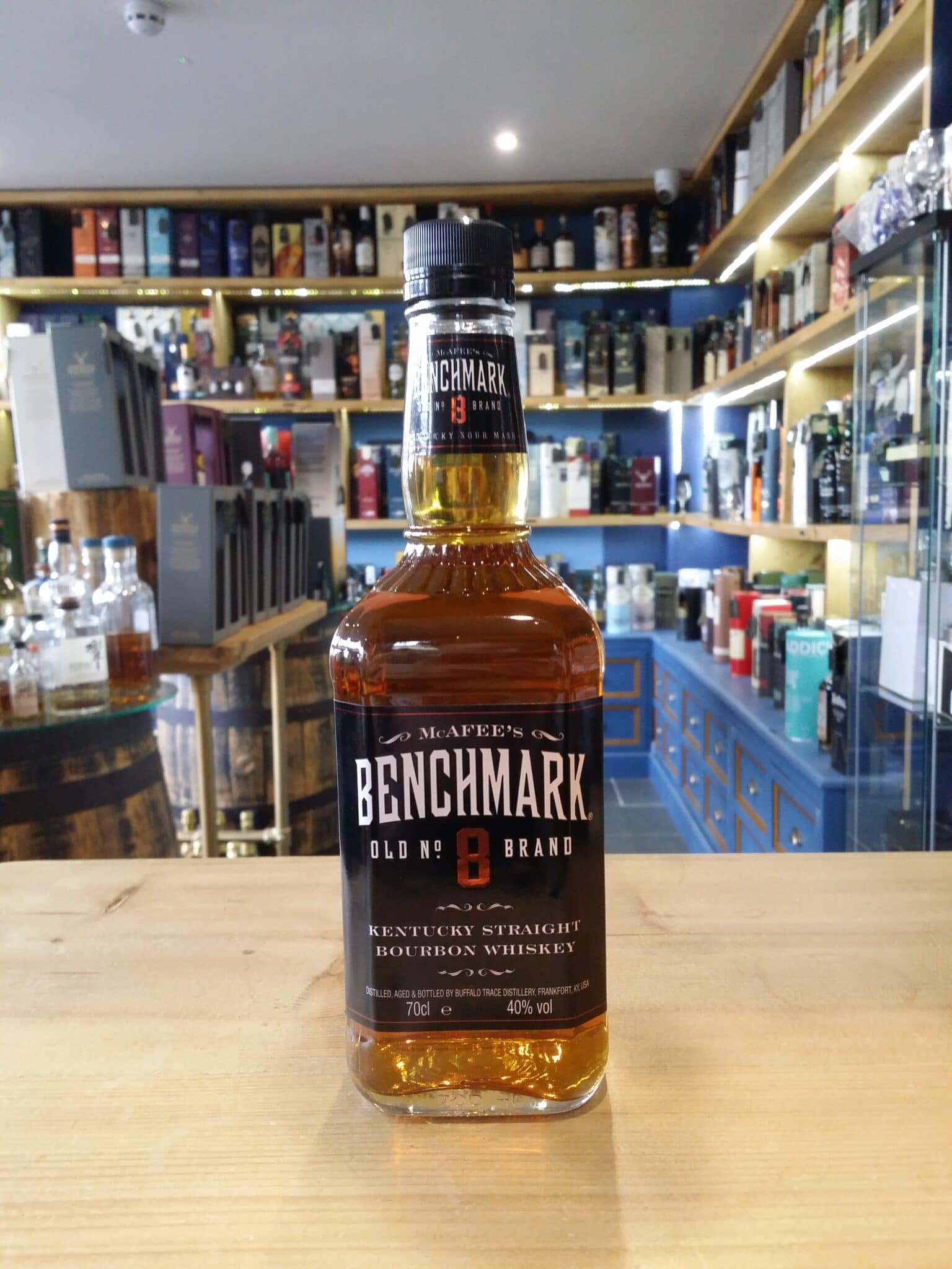 Benchmark No 8 70cl 40% - Just Wines 