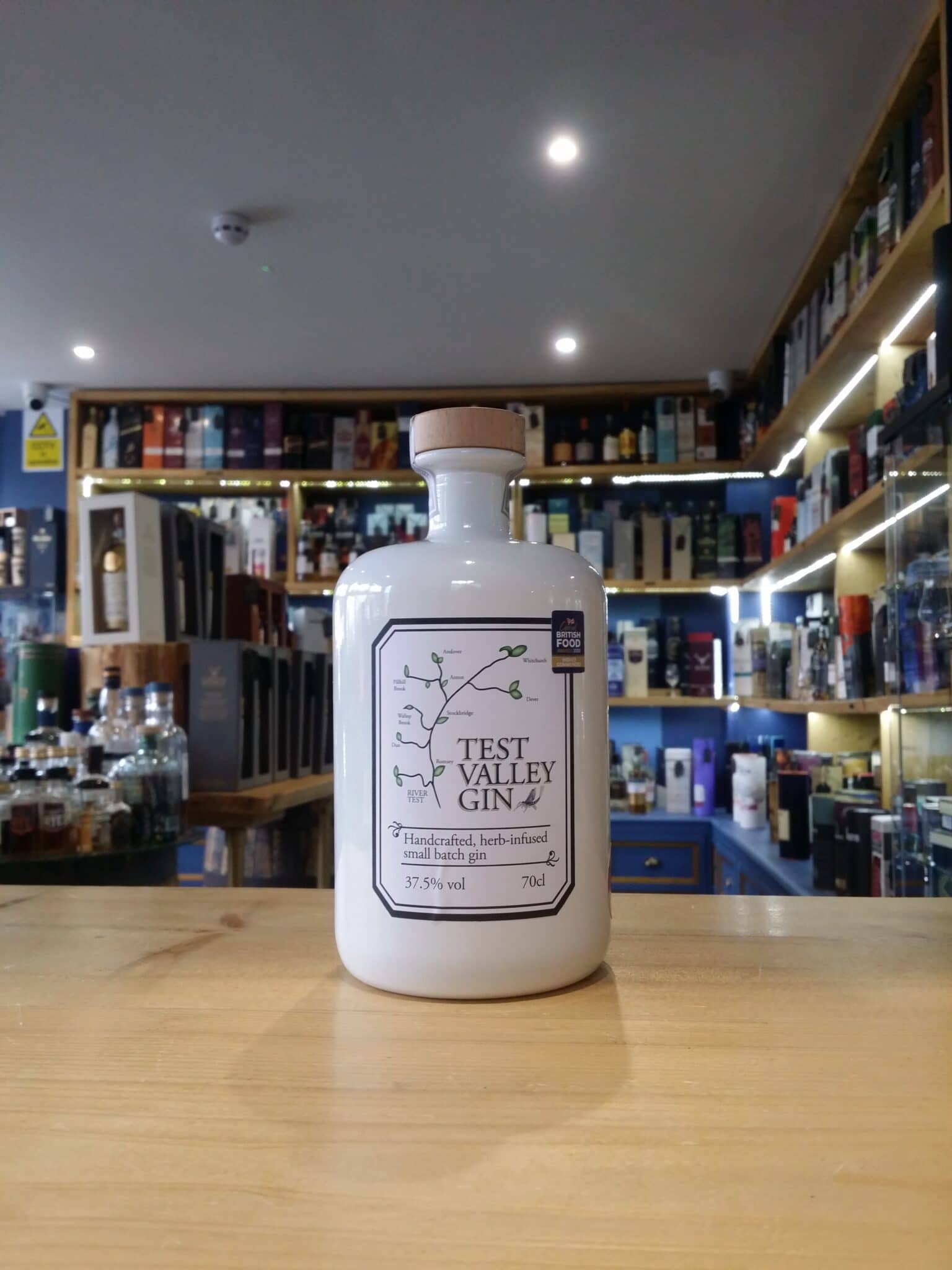 Test Valley Gin 70cl 37.5% - Just Wines 