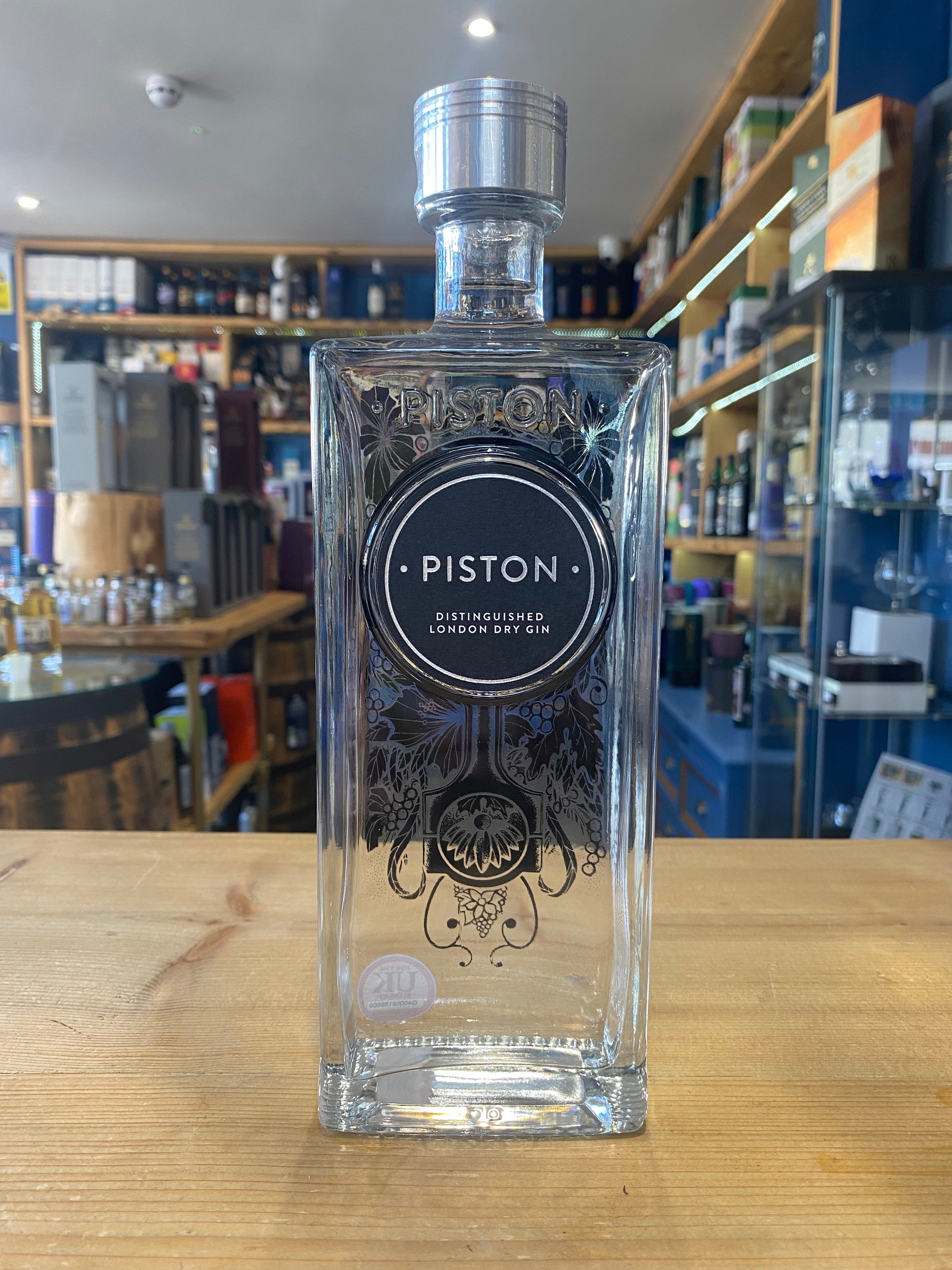 Piston Gin 70cl 42% - Just Wines 