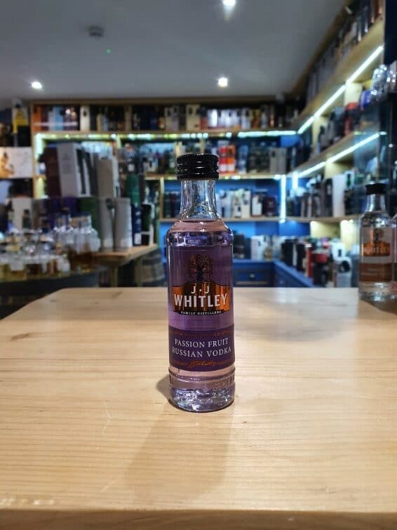J.J Whitley Passion Fruit Russian Vodka 38% 12x5cl - Just Wines 