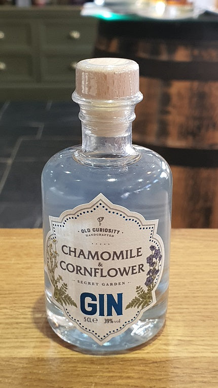 Old Curiosity Chamomile and Cornflower Gin 39% 6x50cl - Just Wines 