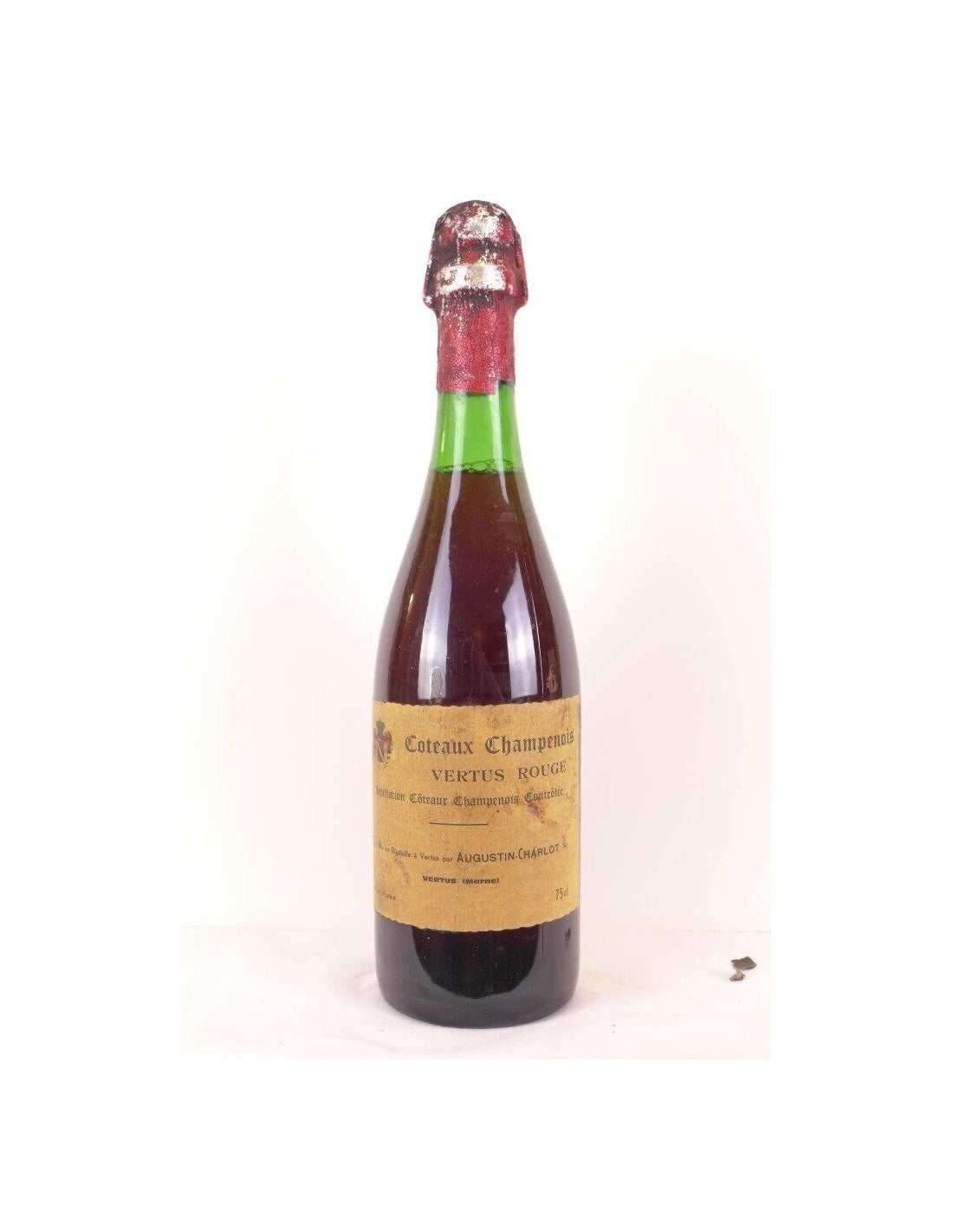 années 60 - vertus - auguston charlot (non millésimé années 1960 à 1970 coiffa tâchée) - rouge - coteaux champenois - Just Wines 