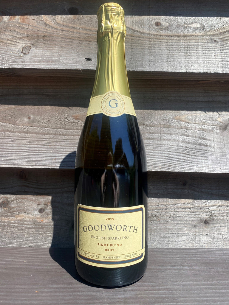 Goodworth English Sparkling Wine 2019 Pinot Blend 75cl 12% - Just Wines 